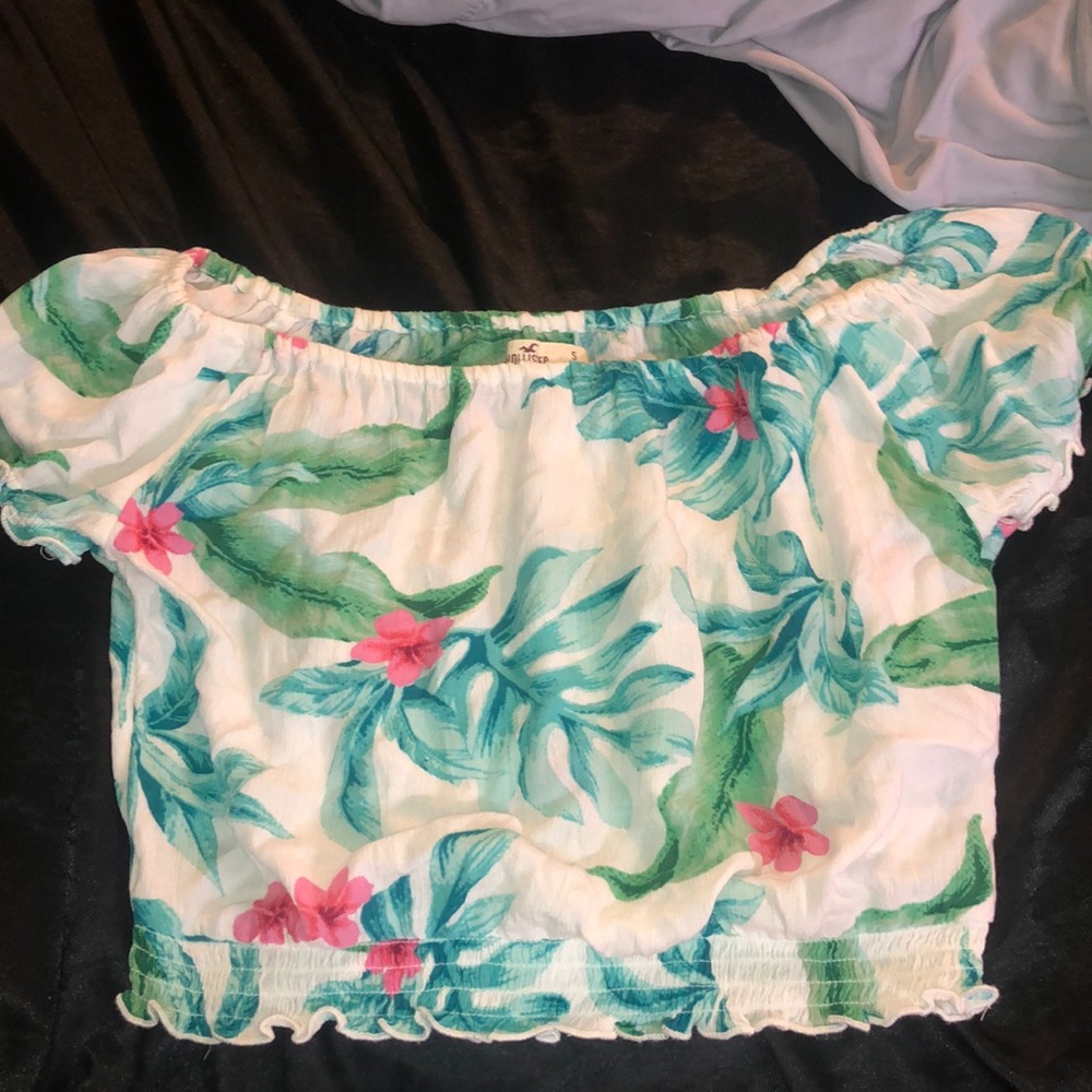 Off the shoulder